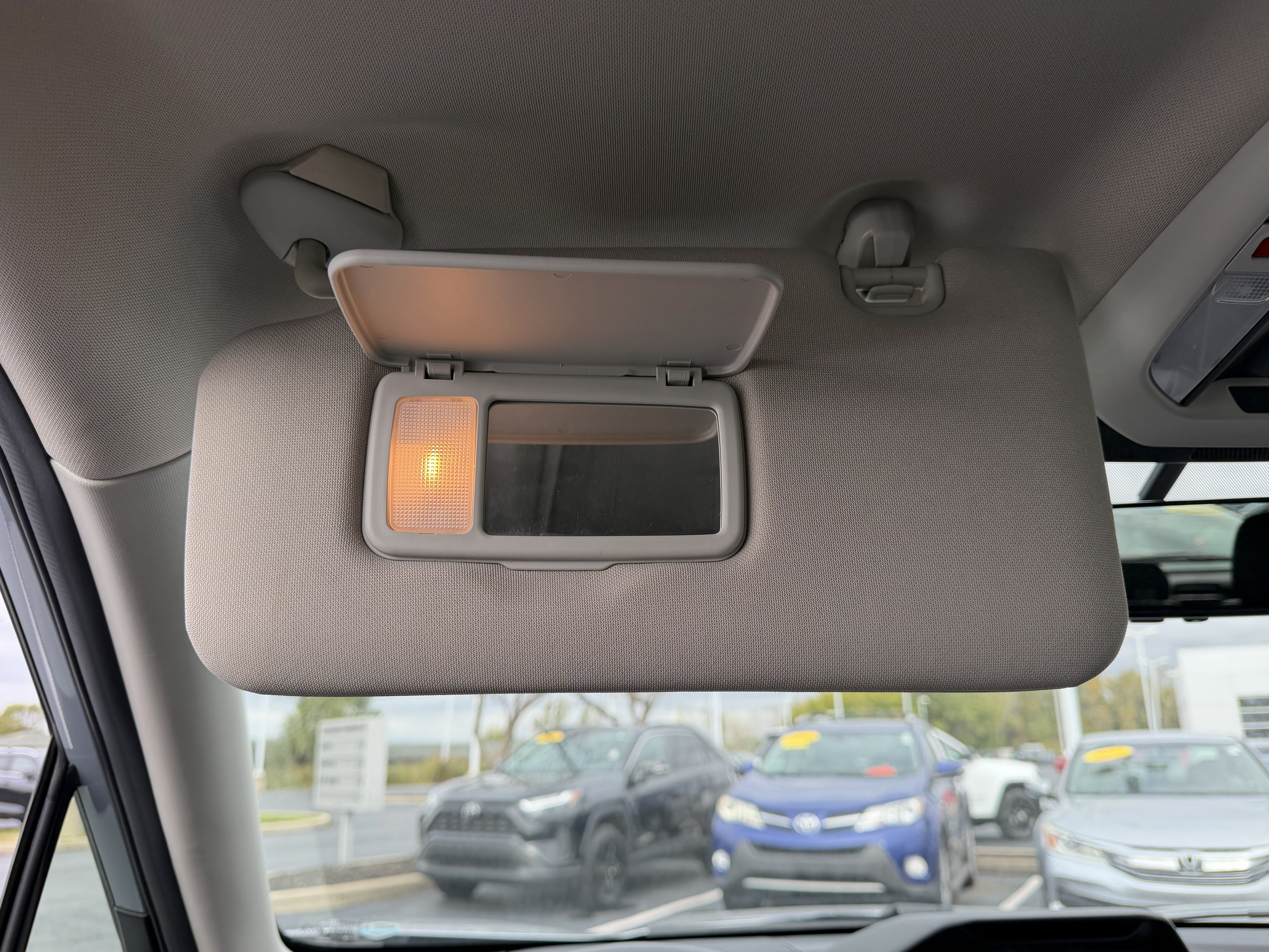 Used 2022 Subaru Forester Touring AWD/4WD image 29