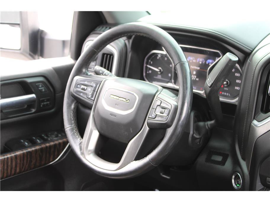 Used 2020 GMC Sierra 3500 Denali w/ Denali Ultimate Package AWD/4WD image 16