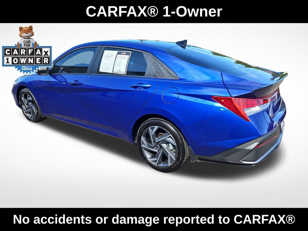 Used 2025 Hyundai Elantra SEL FWD image 3
