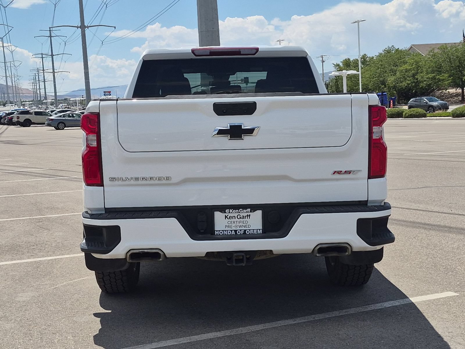 Used 2023 Chevrolet Silverado 1500 RST AWD/4WD image 4