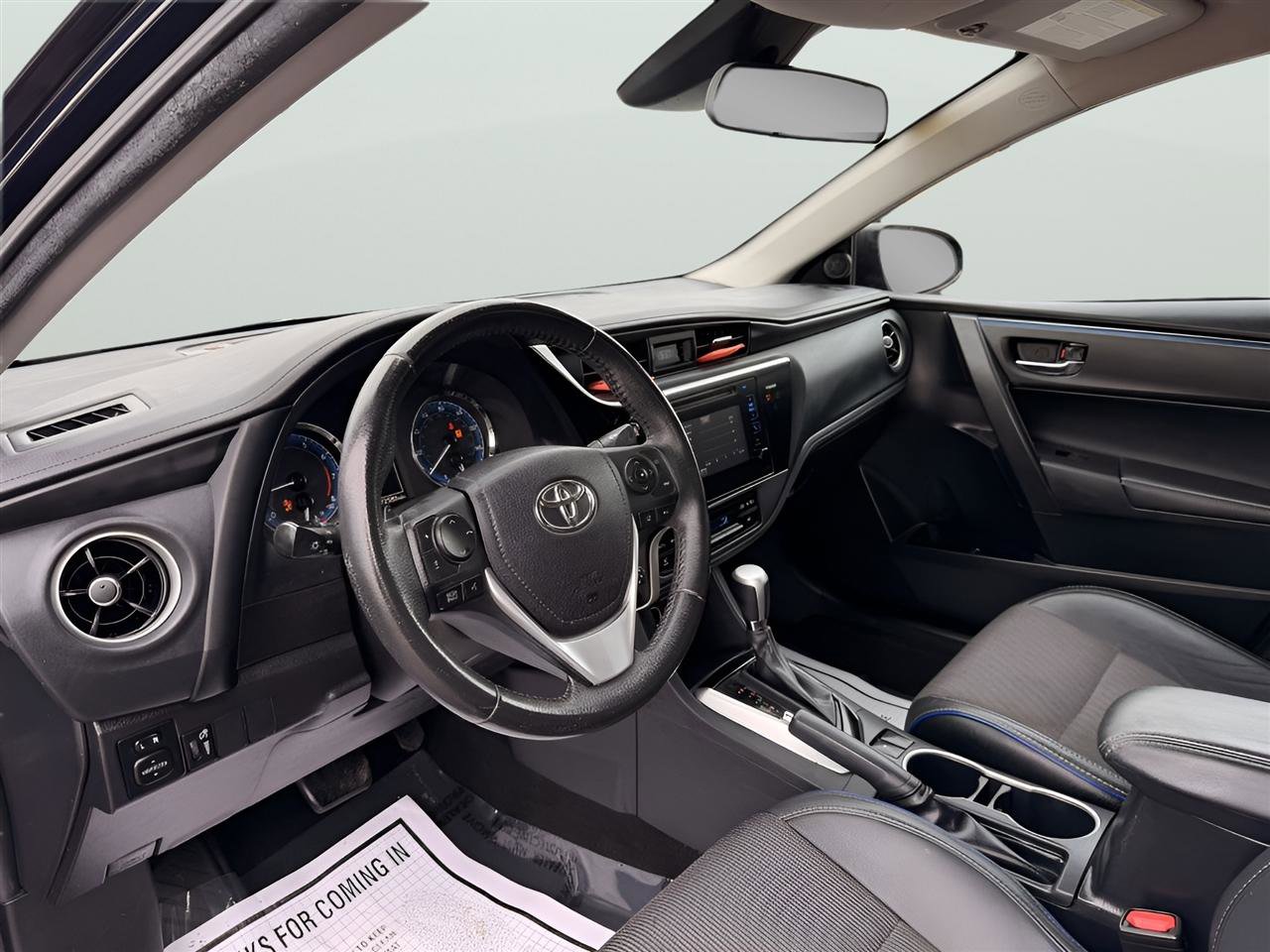 Used 2017 Toyota Corolla L image 10