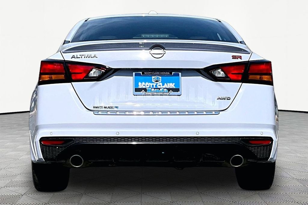 Used 2023 Nissan Altima 2.5 SR image 7