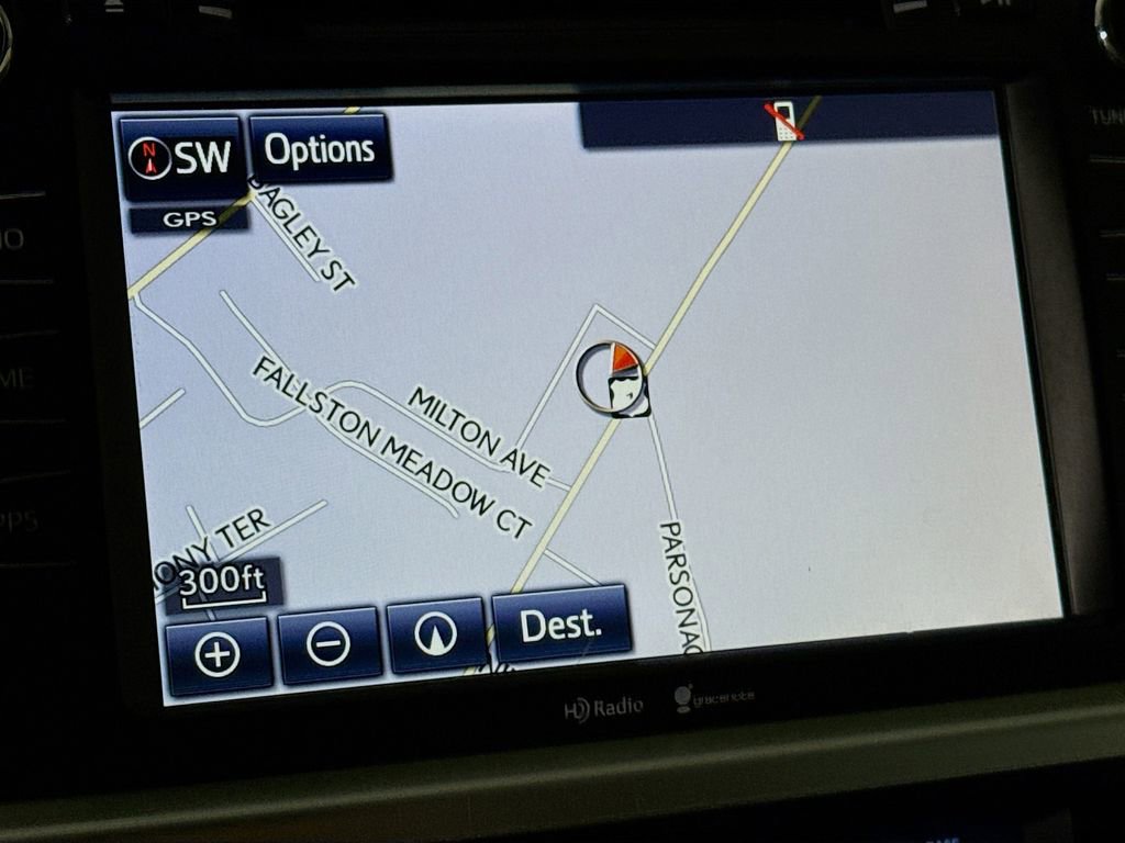 Used 2014 Toyota Highlander XLE AWD/4WD image 7
