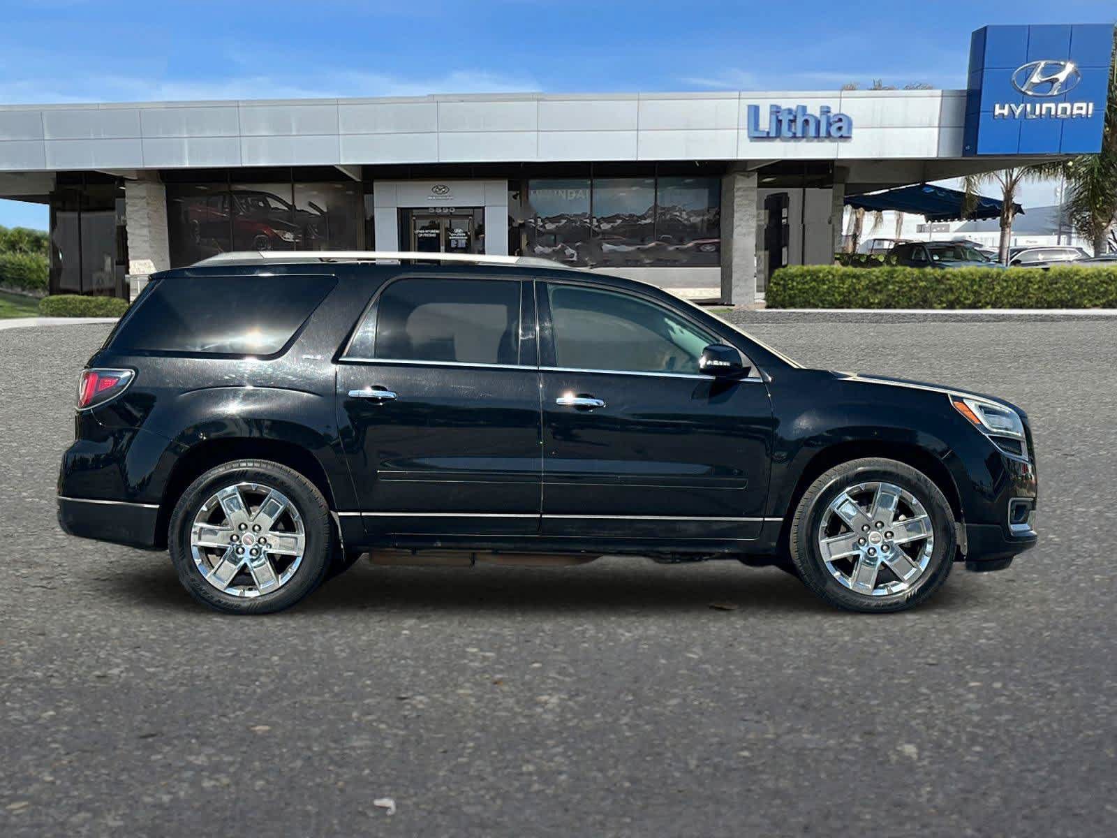 Used 2017 GMC Acadia Limited SLT FWD image 9