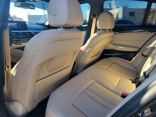 Used 2020 BMW 540i xDrive image 30