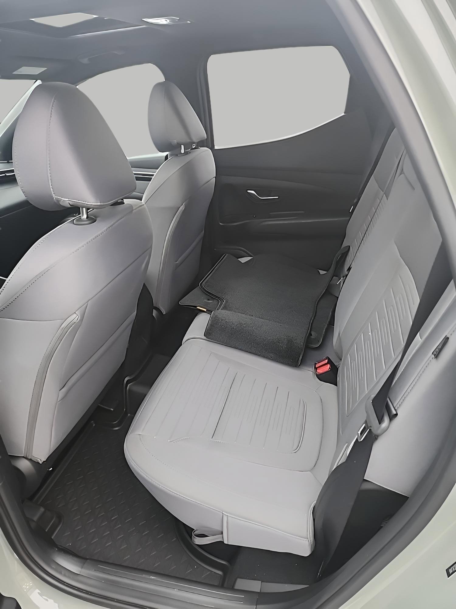 Used 2024 Hyundai Santa Cruz SEL w/ Activity Package image 14