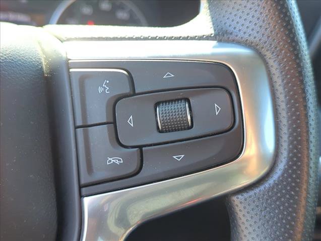 Used 2022 Chevrolet Blazer LT FWD image 18