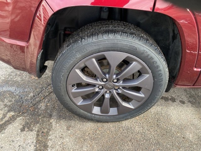 Used 2019 Jeep Cherokee High Altitude image 14