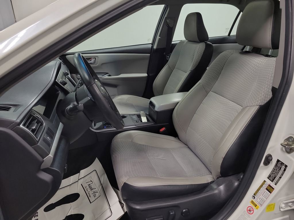 Used 2015 Toyota Camry SE image 13