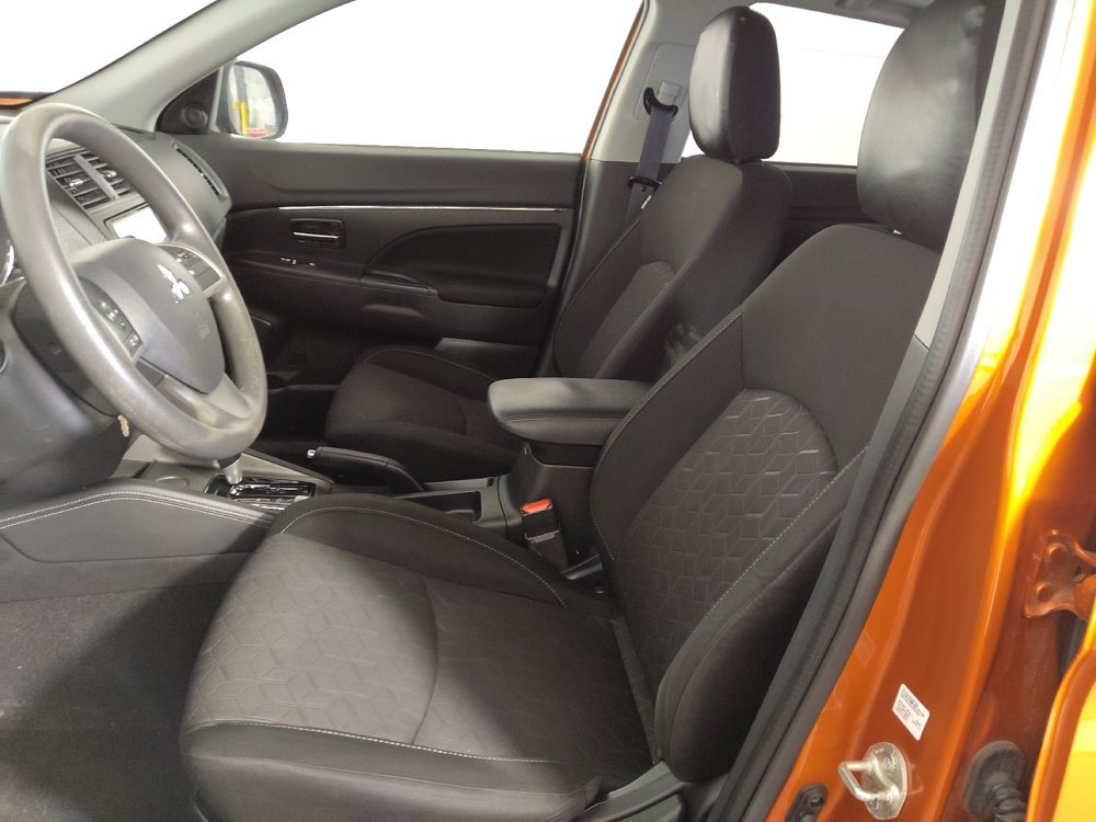 Used 2020 Mitsubishi Outlander Sport ES FWD image 17