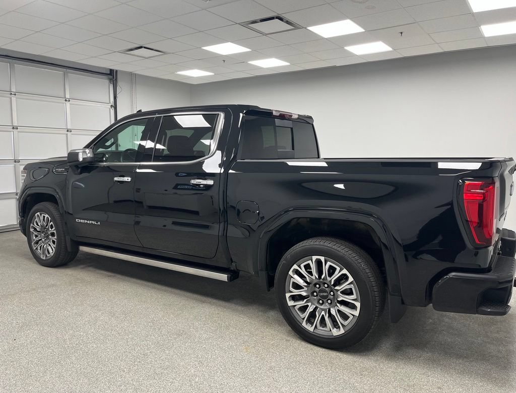 Used 2026 GMC Sierra 1500 Denali Ultimate AWD/4WD image 7