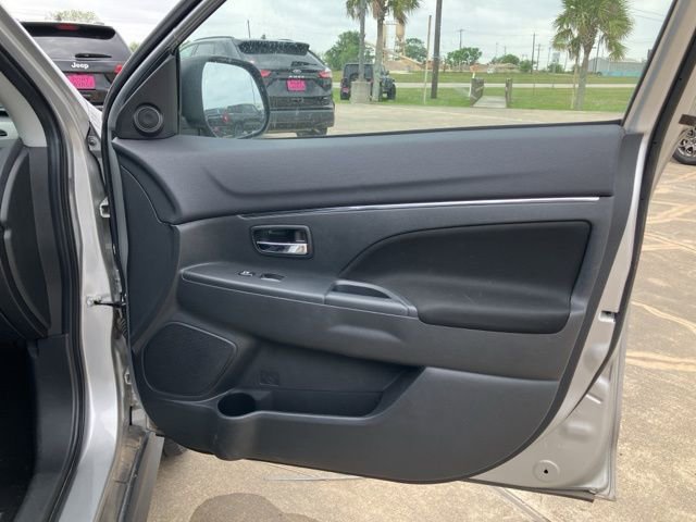 Used 2024 Mitsubishi Outlander Sport AWD image 13