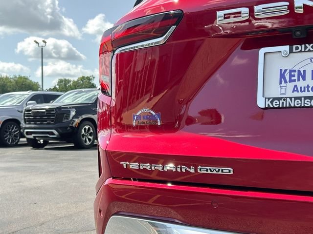 New 2026 GMC Terrain Denali w/ LPO, Black Badging Package AWD/4WD image 10