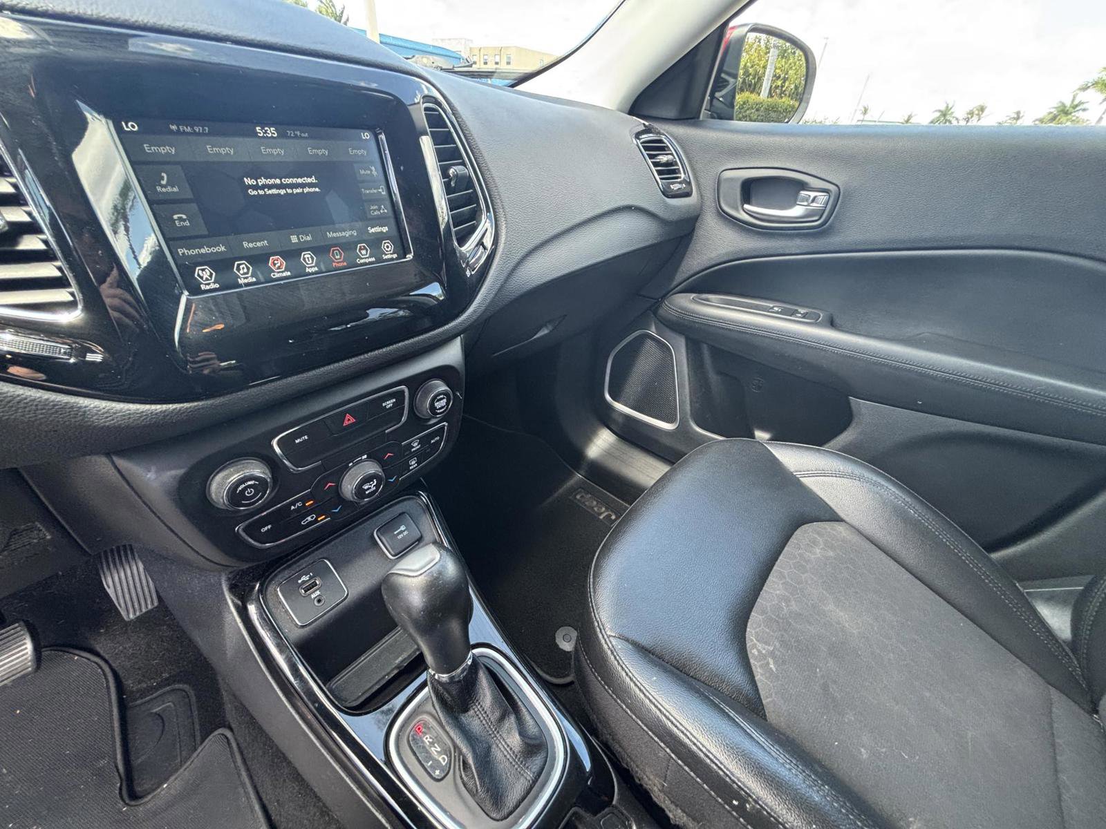 Used 2020 Jeep Compass Latitude FWD image 22