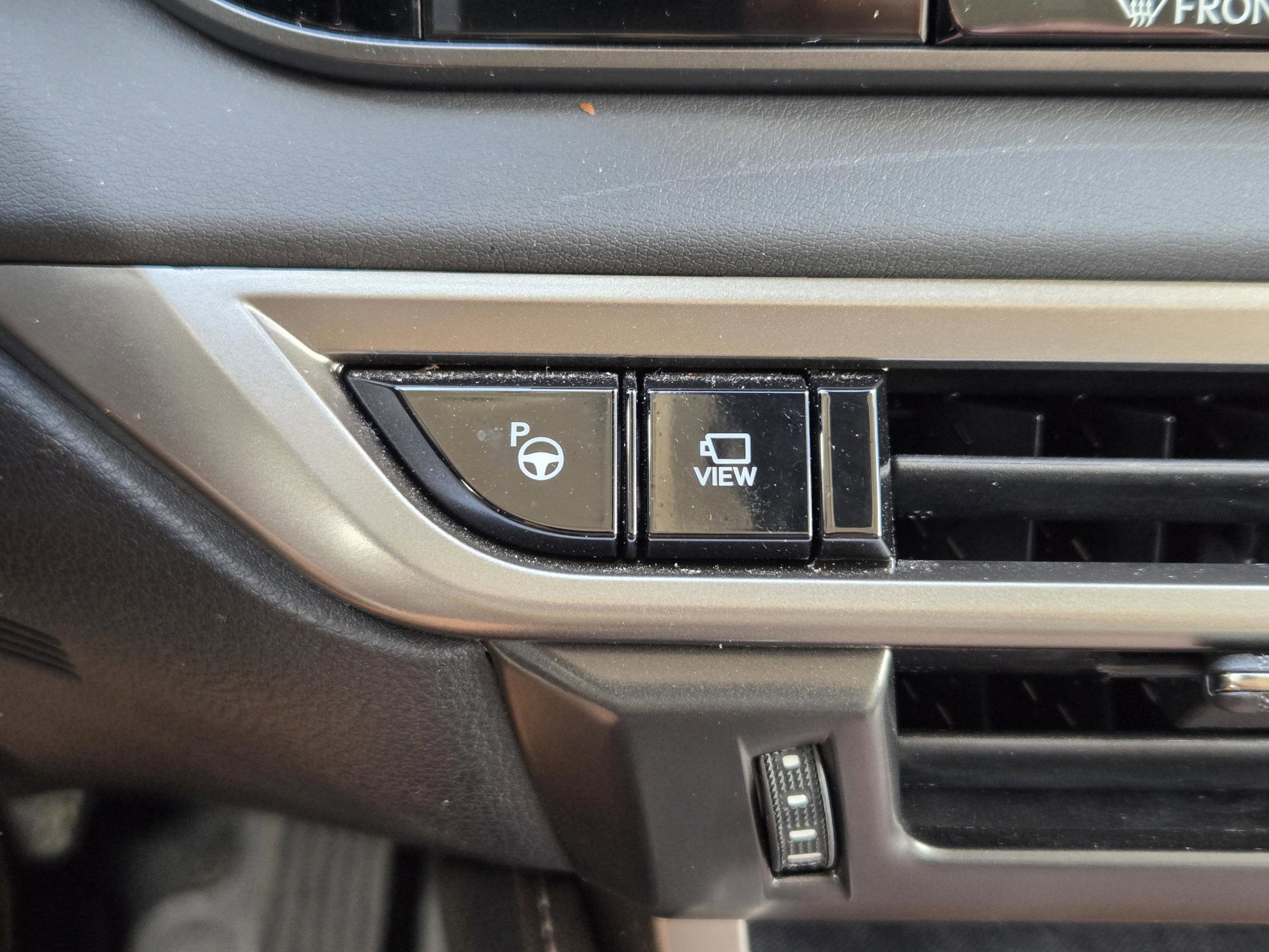 Used 2023 Lexus RX 350 FWD w/ Accessory Package image 30