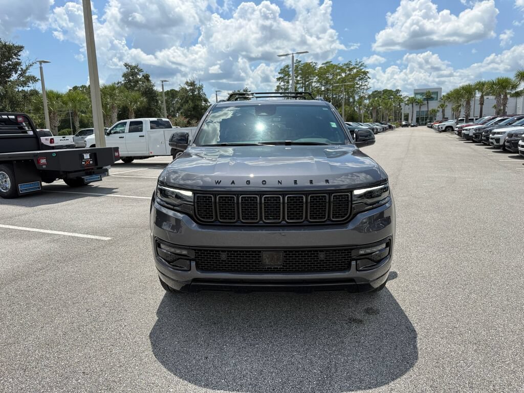Used 2023 Jeep Wagoneer Series II RWD image 8