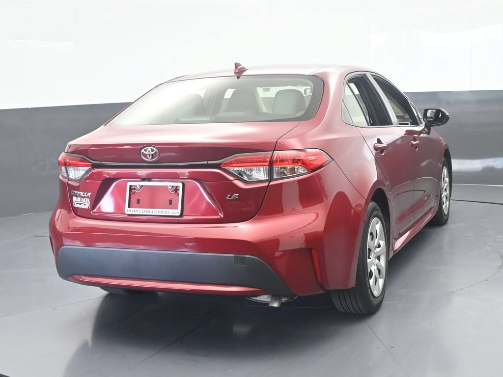 Used 2022 Toyota Corolla LE FWD image 5