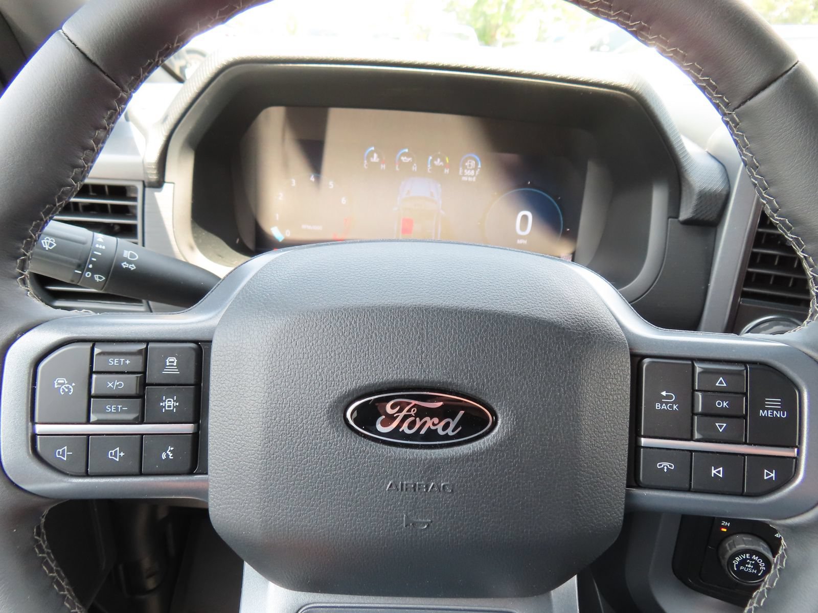 New 2026 Ford F150 XLT w/ Equipment Group 302A MID AWD/4WD image 9