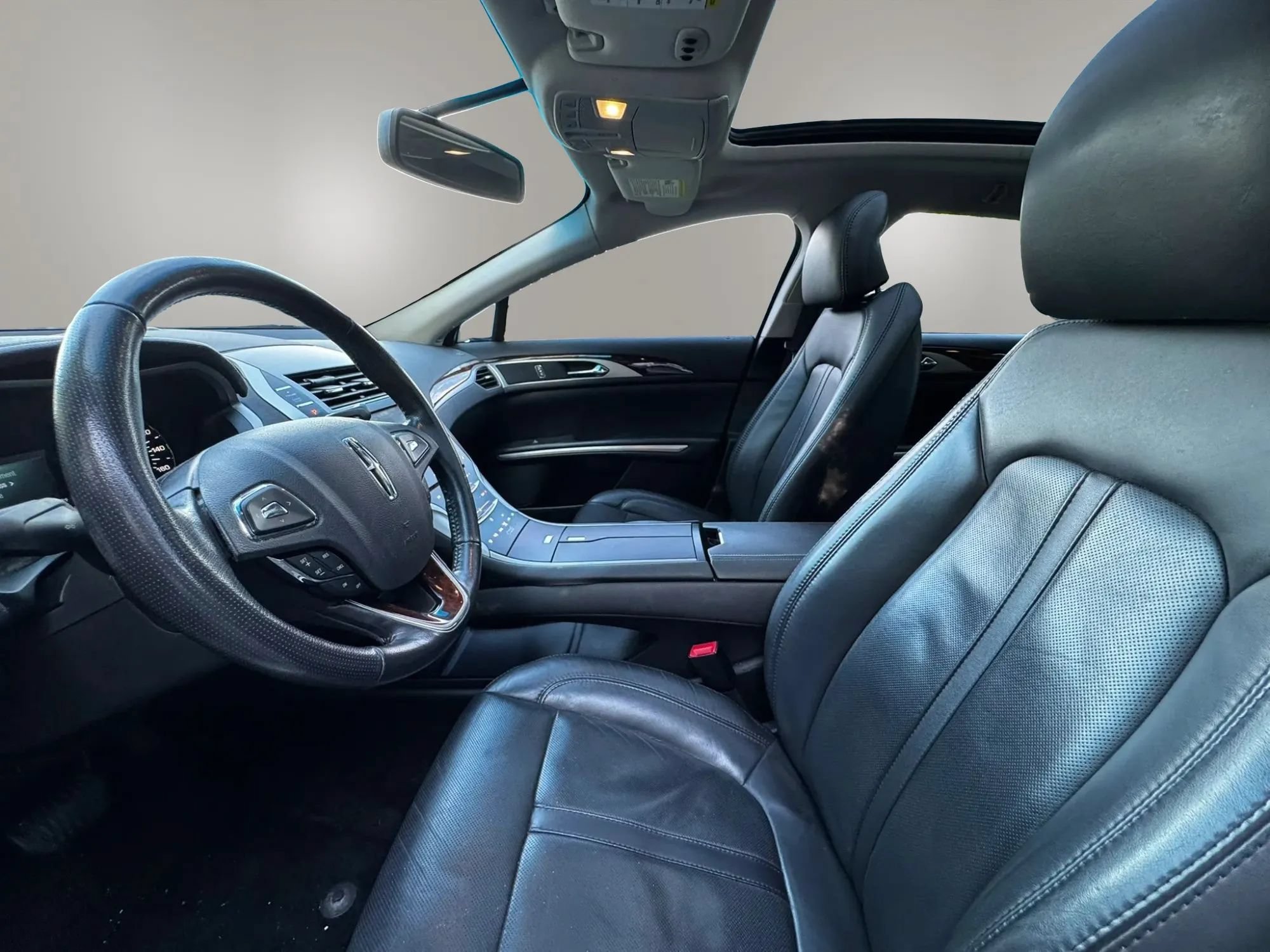 Used 2013 Lincoln MKZ FWD image 11