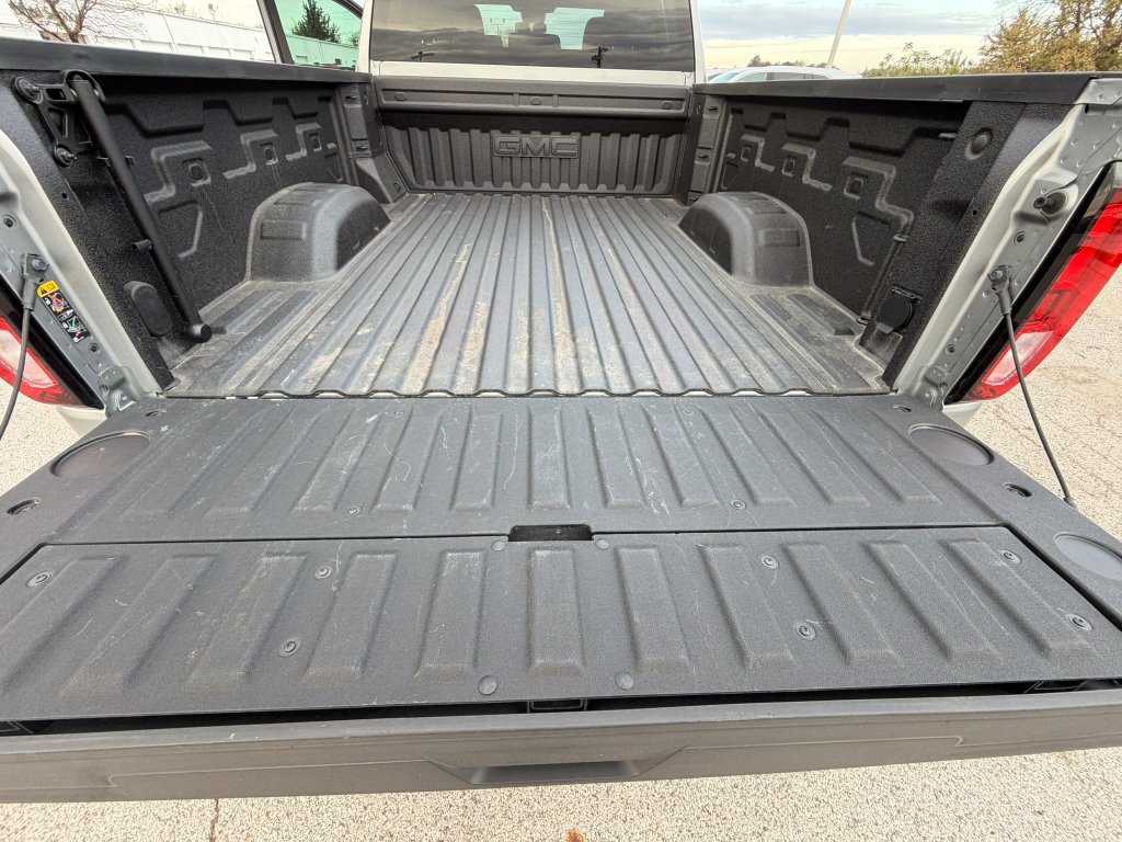 Used 2025 GMC Sierra 2500 SLE w/ SLE Value Package; AWD/4WD image 23