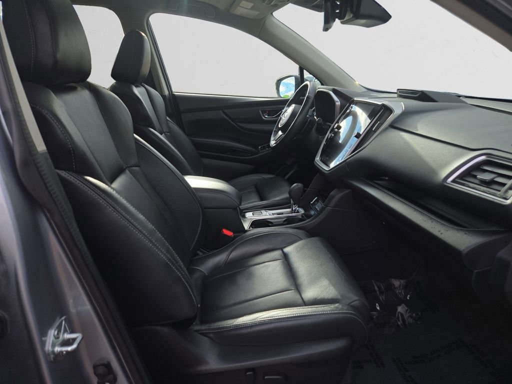 Used 2024 Subaru Ascent Limited w/ Technology Package AWD/4WD image 16