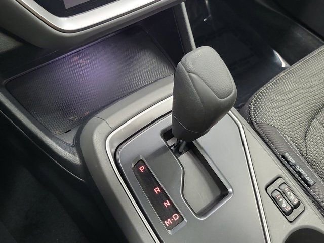 Used 2024 Subaru Crosstrek 2.0i Premium AWD/4WD image 32