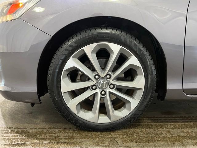 Used 2015 Honda Accord Sport image 23