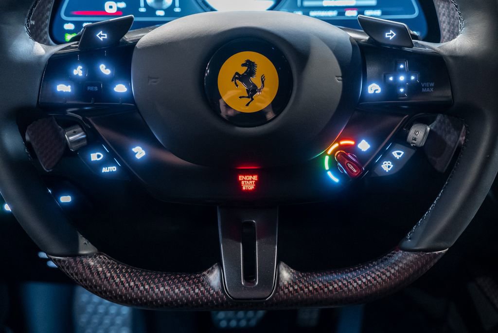 Certified 2025 Ferrari Purosangue AWD/4WD image 32