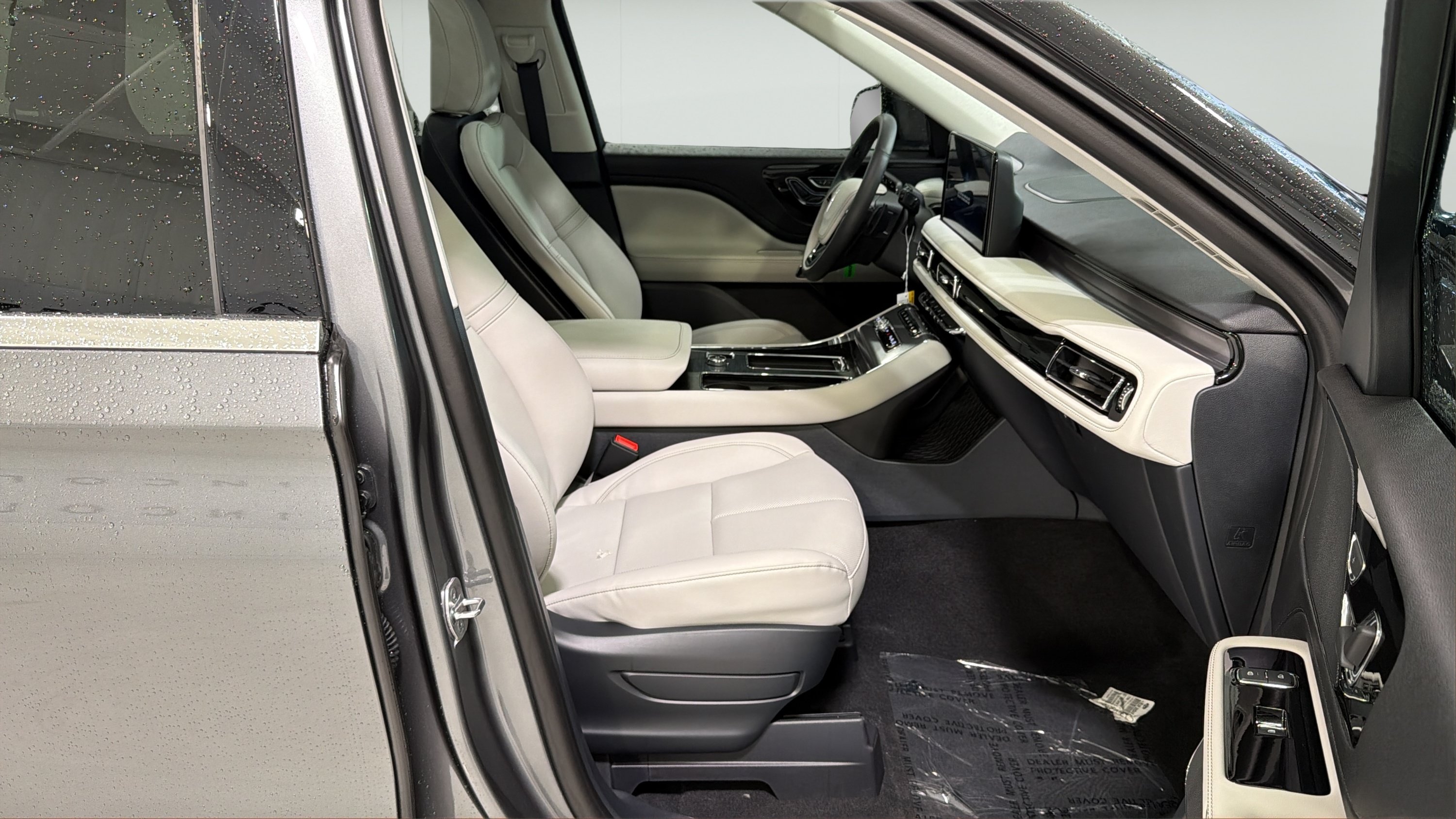 New 2027 Lincoln Aviator 2WD image 27