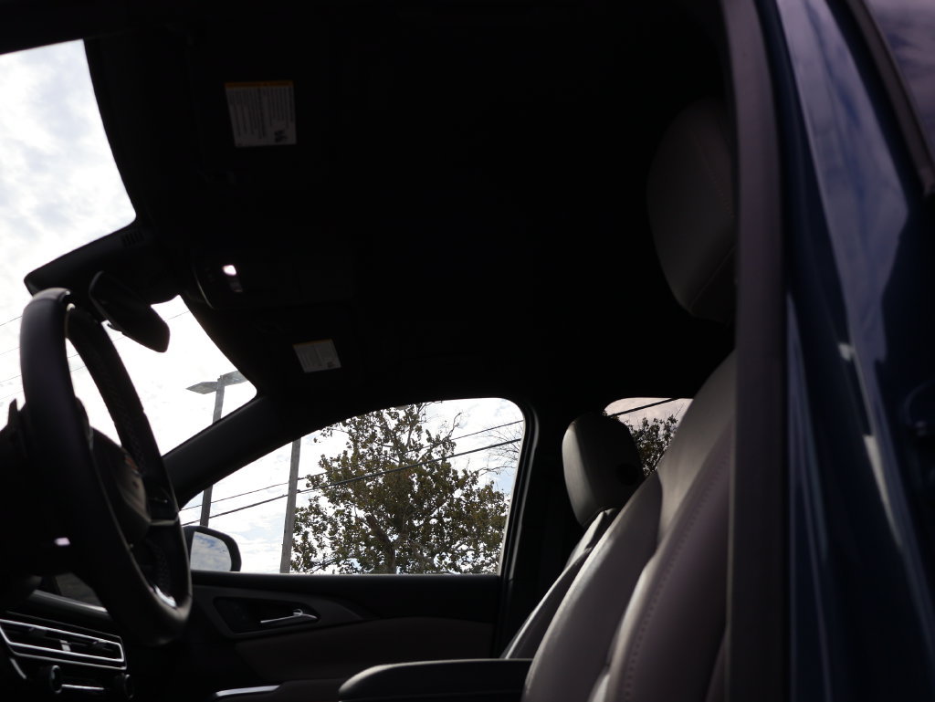 Used 2025 Chevrolet Traverse LT w/ Enhanced Driving Package FWD image 34