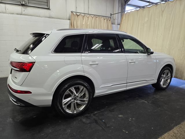 Used 2023 Audi Q7 3.0T Premium Plus AWD/4WD image 7