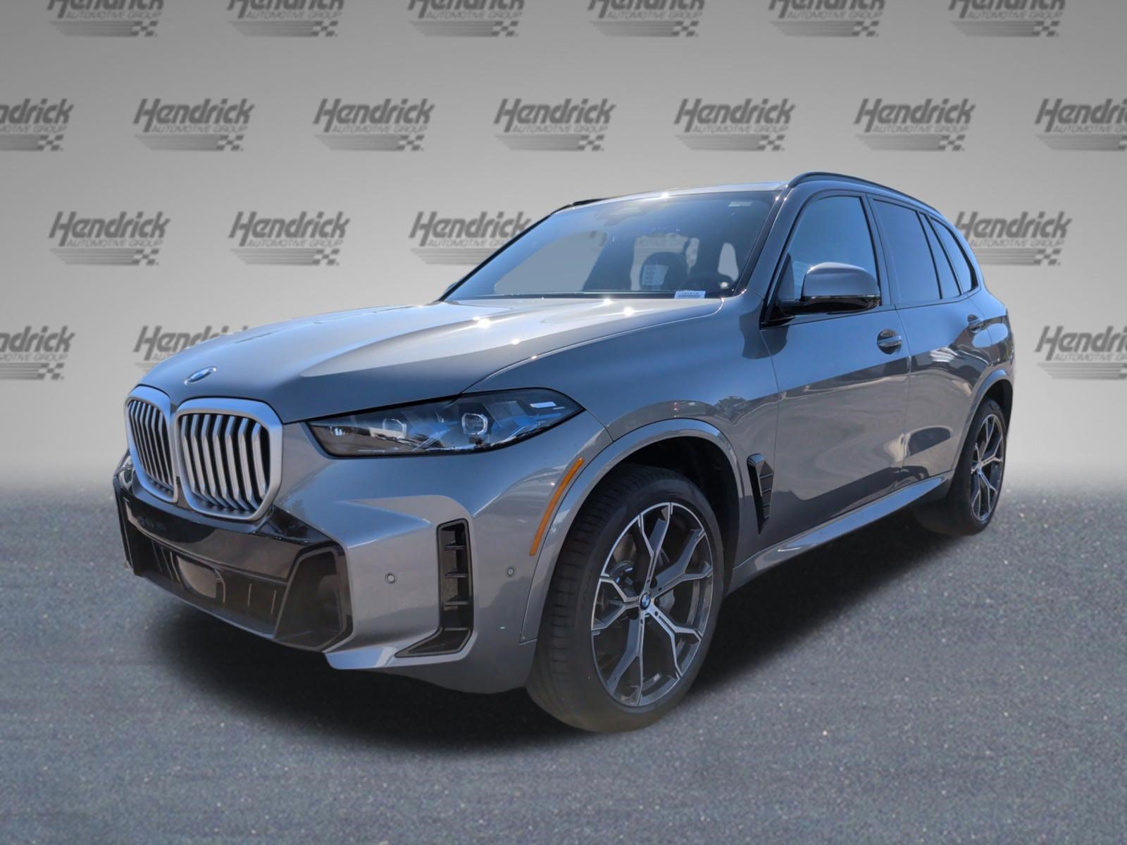 Used 2026 BMW X5 xDrive40i w/ M Sport Package AWD/4WD image 5