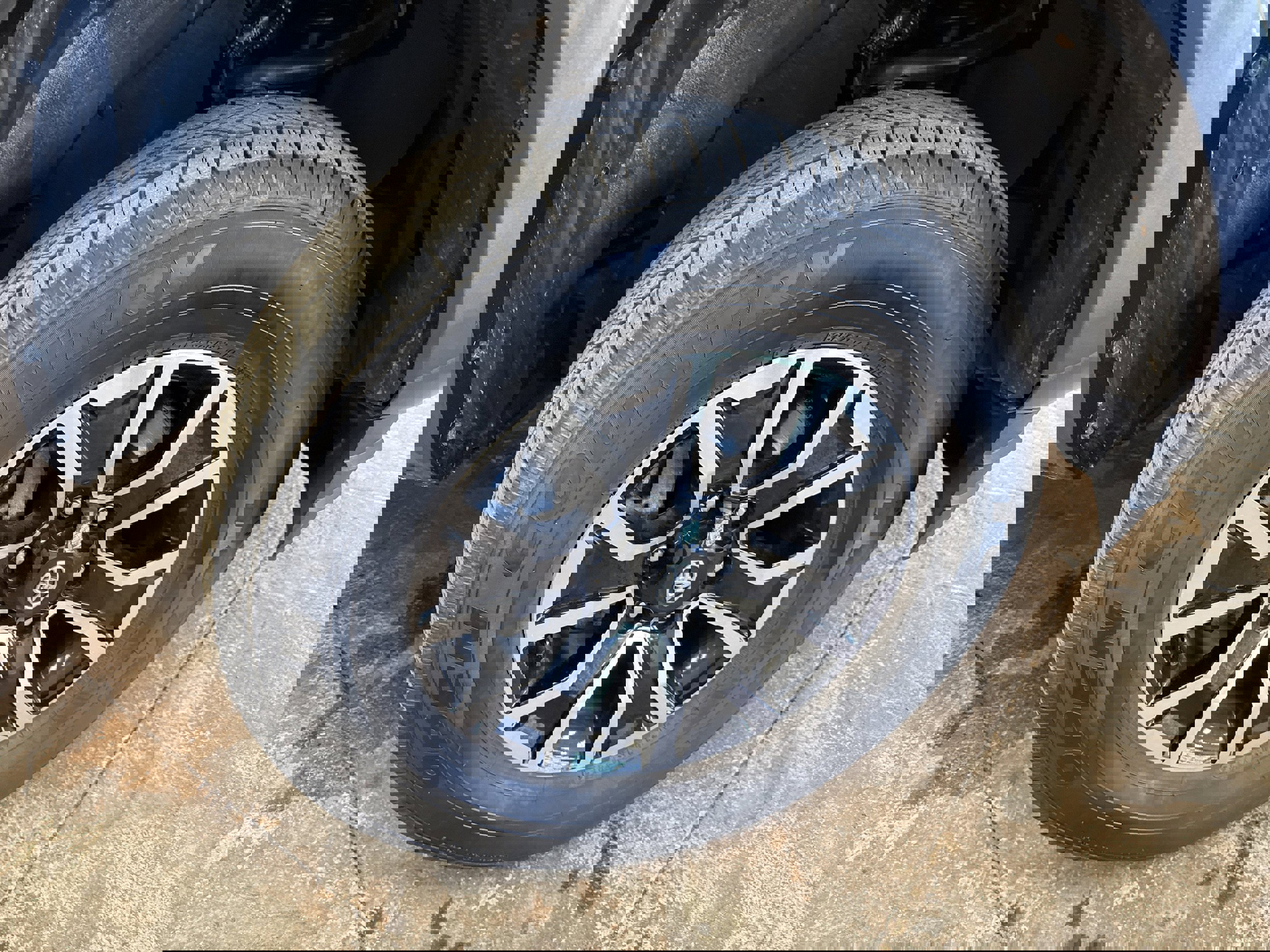 Used 2023 Toyota Tacoma TRD Sport image 13