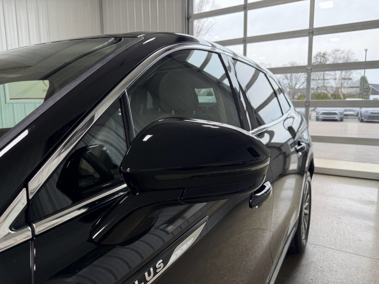 Used 2021 Lincoln Nautilus Reserve image 5