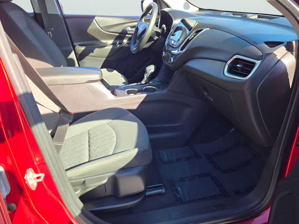 Certified 2024 Chevrolet Equinox LT FWD image 7
