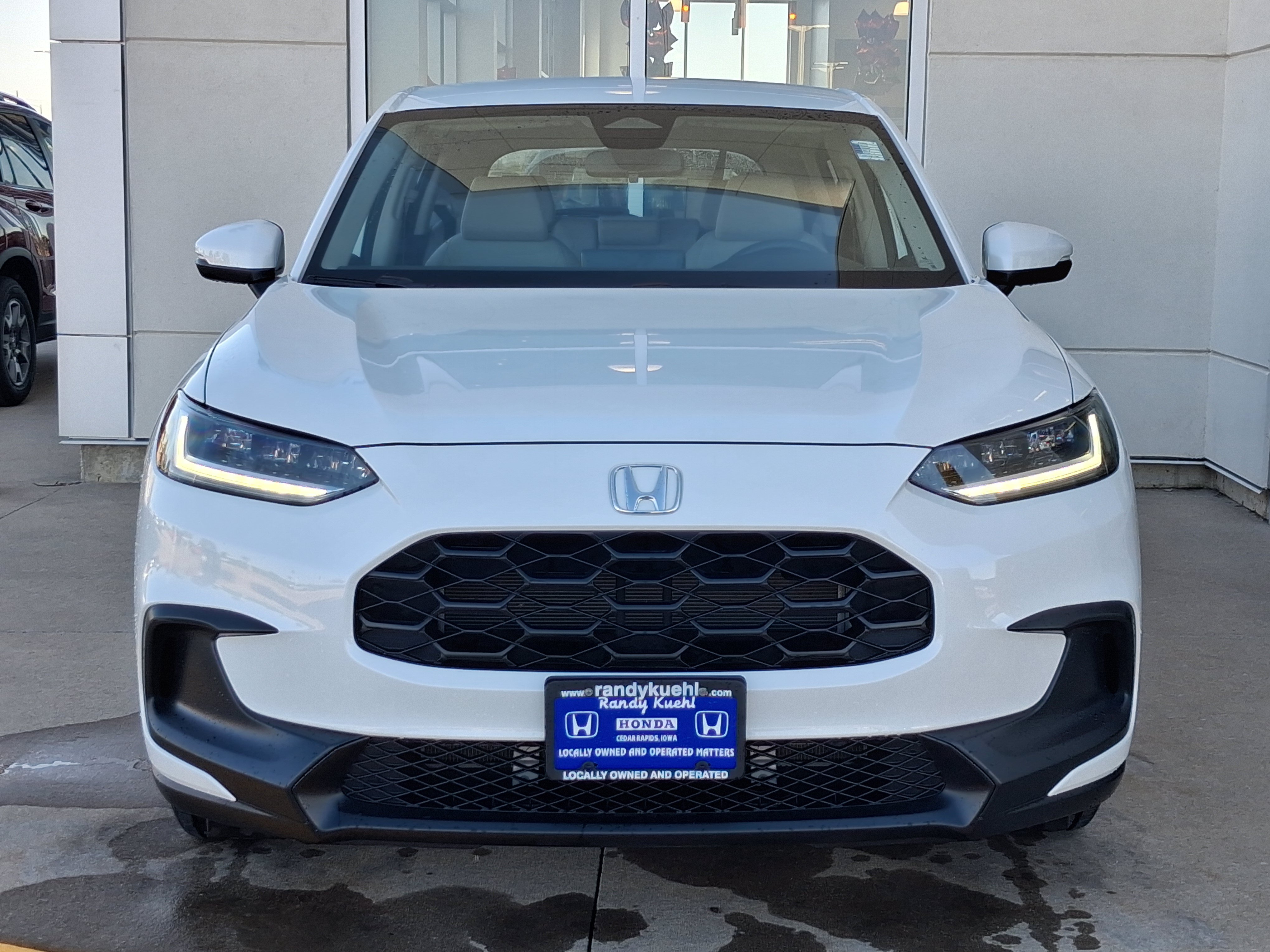 Used 2023 Honda HR-V LX image 4