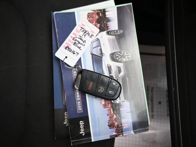 Used 2019 Jeep Compass Sport w/ Cold Weather Group image 10