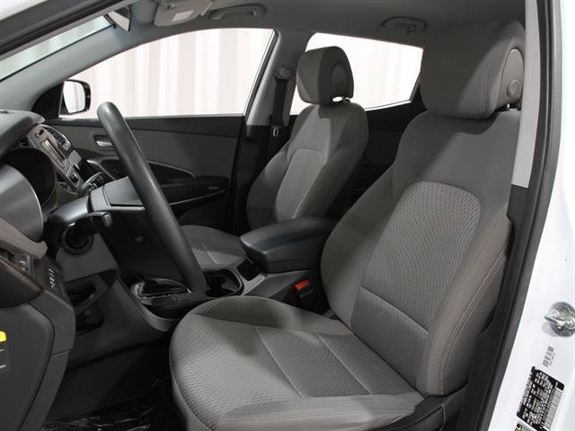 Used 2017 Hyundai Santa Fe Sport image 4