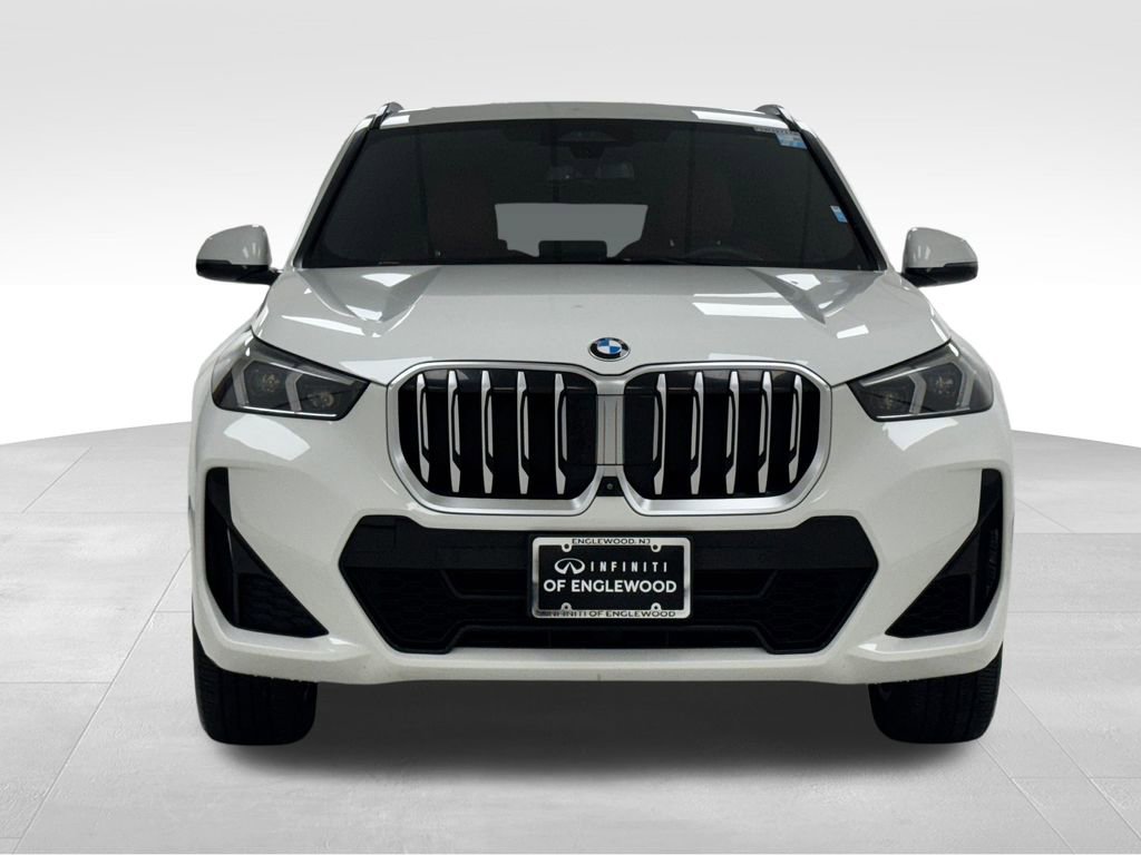 Used 2023 BMW X1 xDrive28i w/ Premium Package image 2