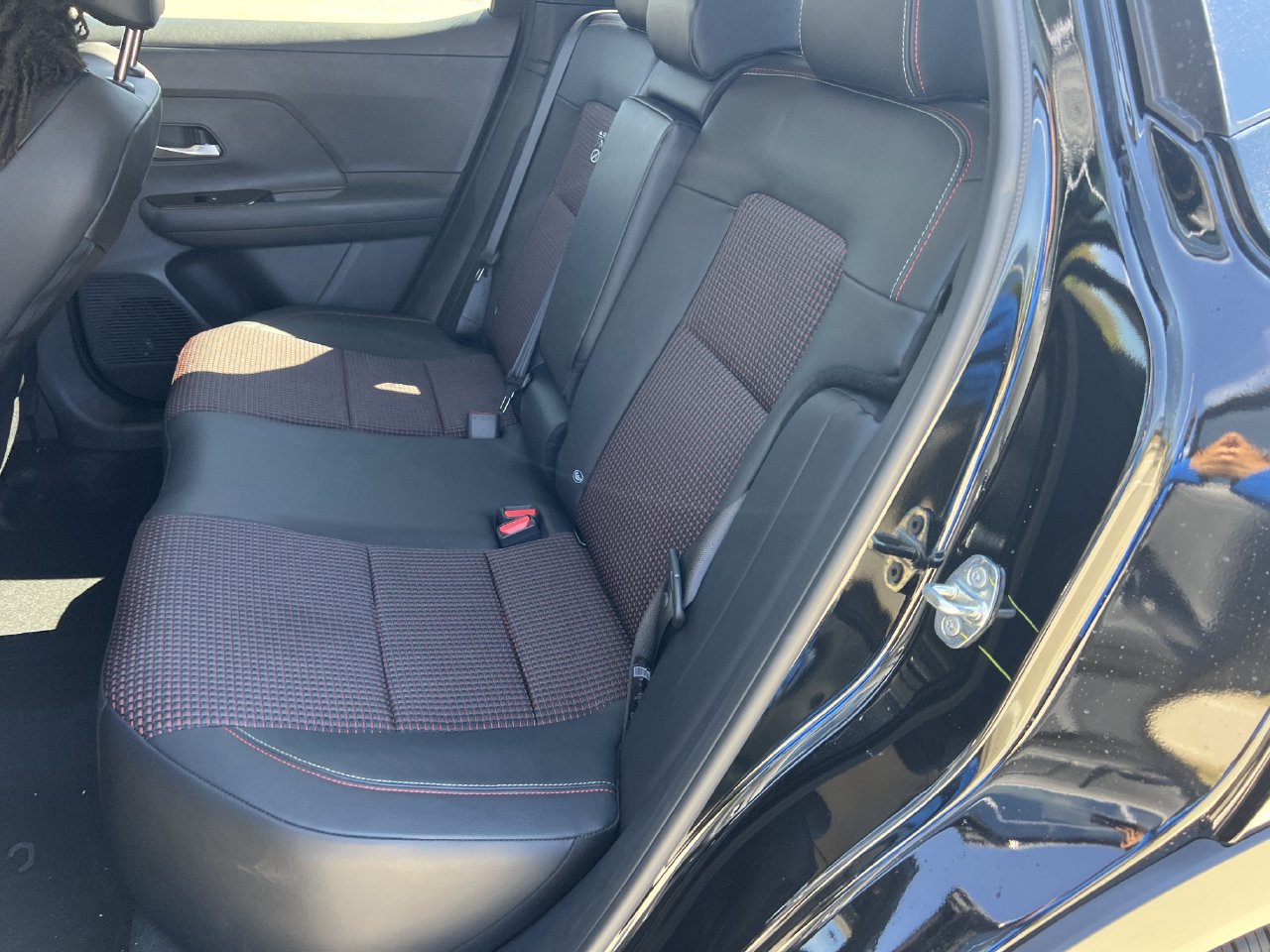 New 2027 Nissan Kicks SR AWD/4WD image 13