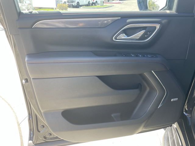 Used 2024 Chevrolet Suburban RST image 21