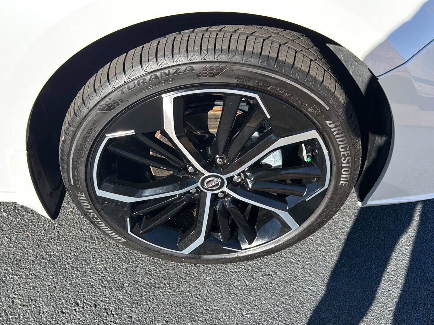 Used 2025 Nissan Altima 2.5 SR image 33