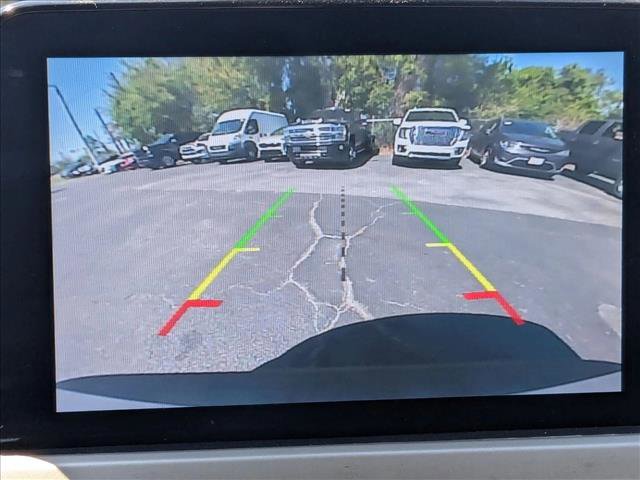 Used 2020 Ford Escape SE image 16