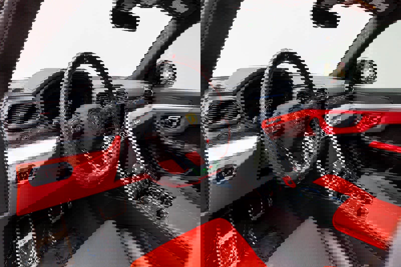 Used 2022 Lamborghini Urus image 2