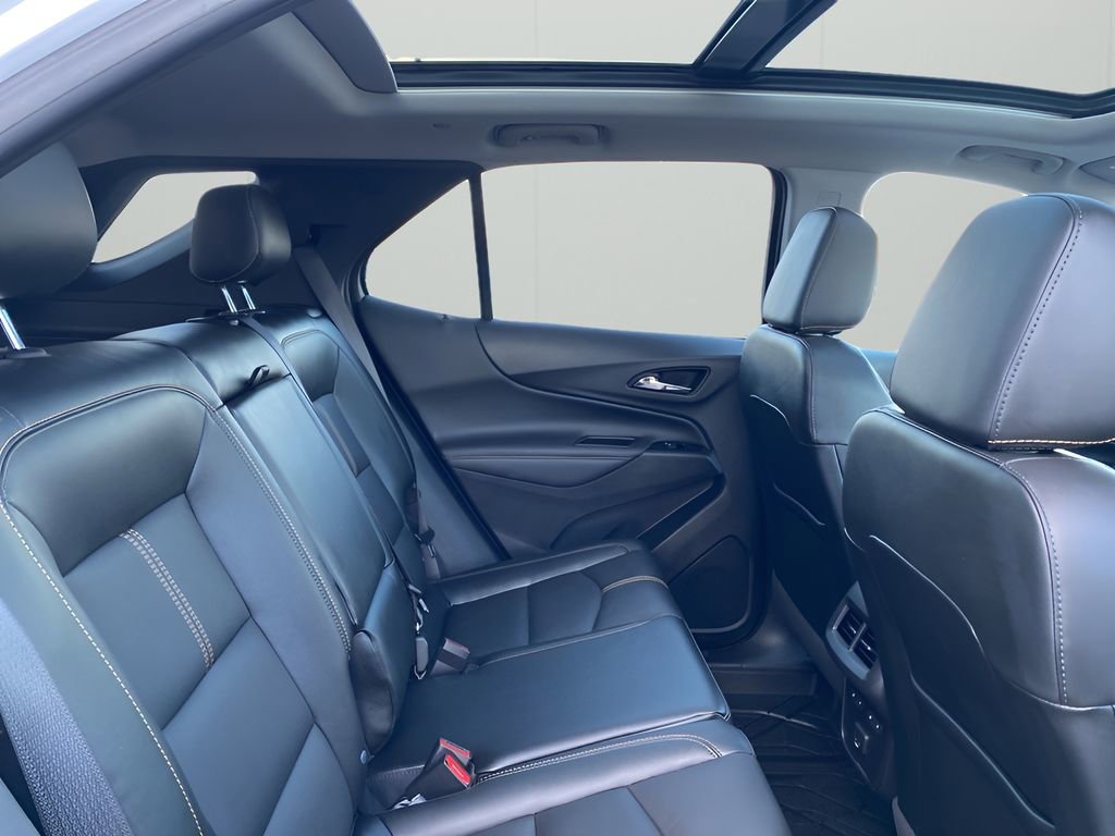 Used 2024 Chevrolet Equinox Premier image 16