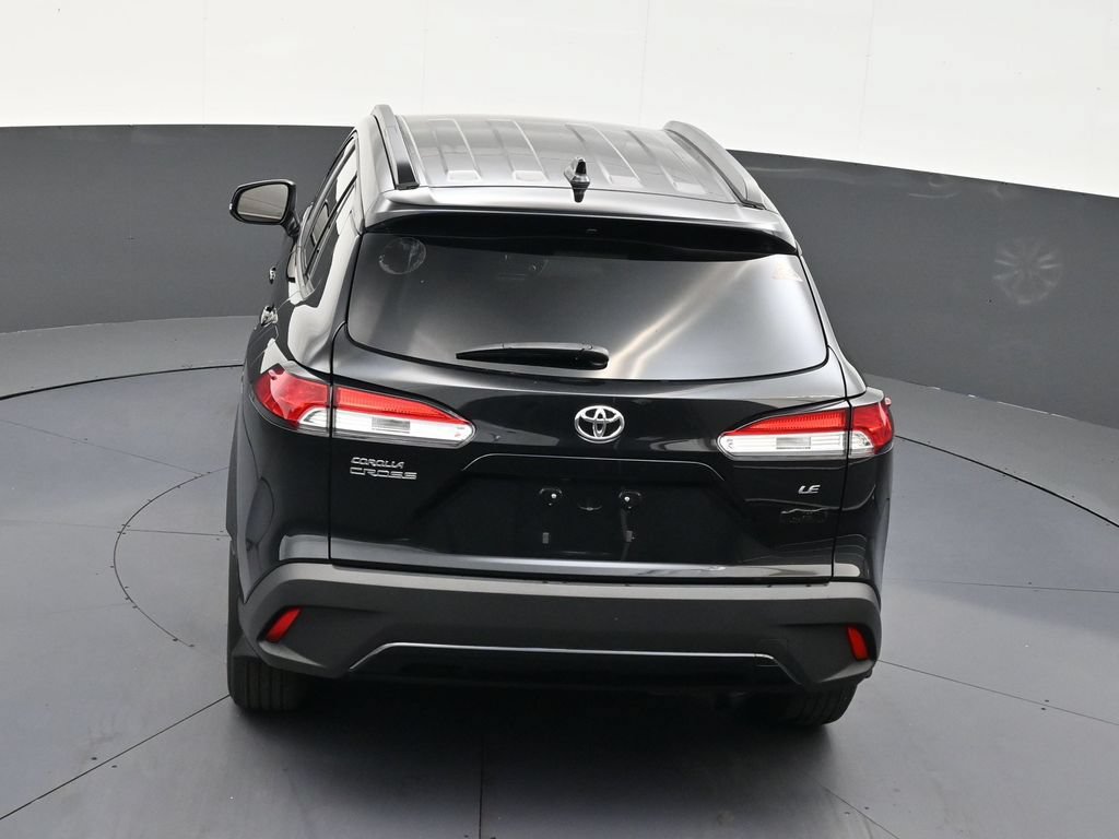 Used 2024 Toyota Corolla Cross LE FWD image 15