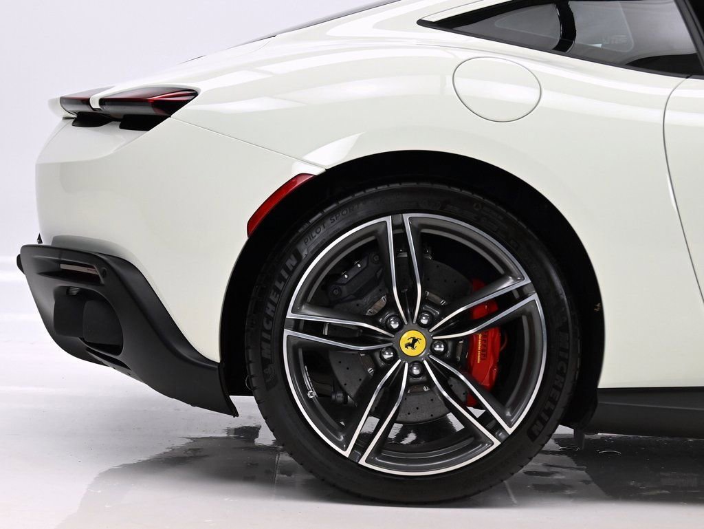 Used 2024 Ferrari Roma image 23