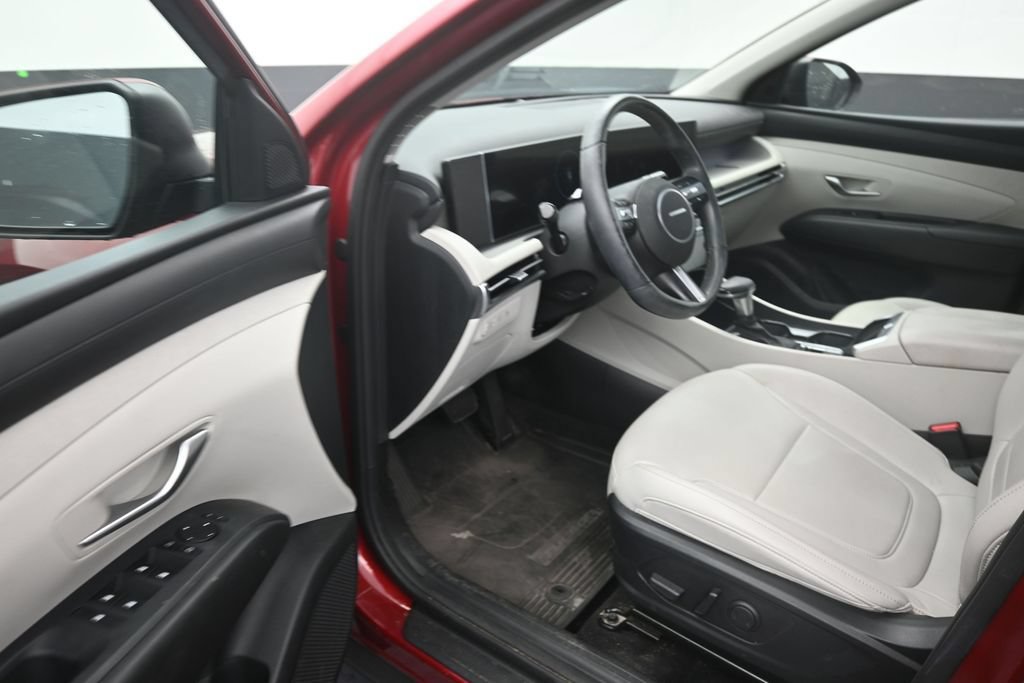 Used 2025 Hyundai Tucson SEL FWD image 10