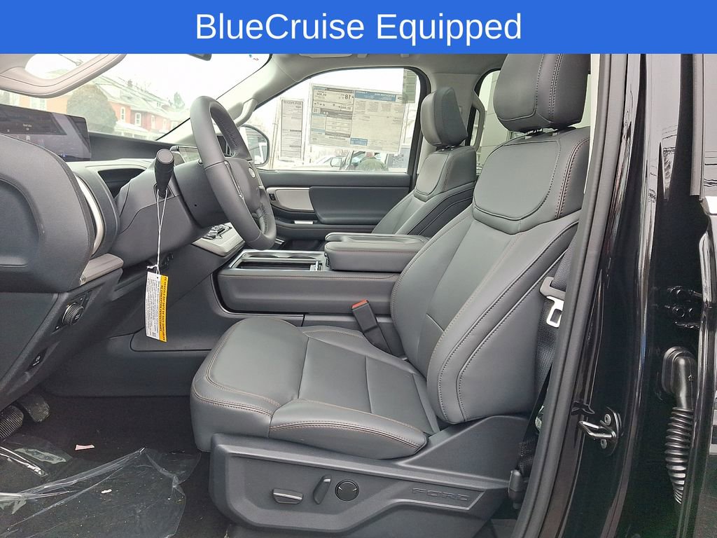 New 2025 Ford Expedition Max Active image 9