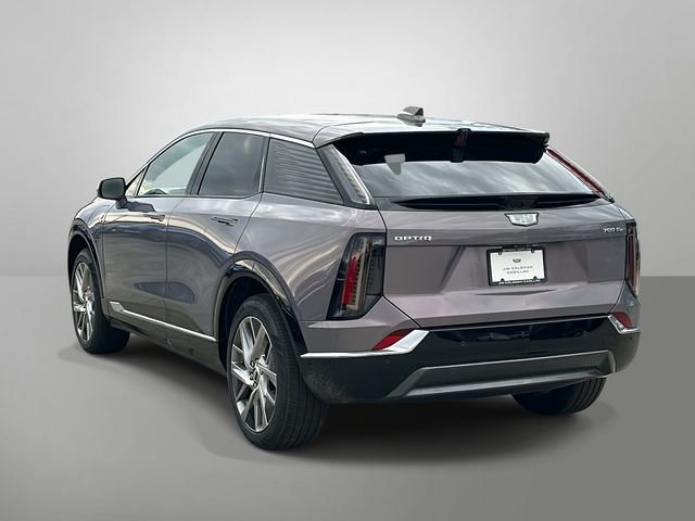 New 2026 Cadillac Optiq Luxury 1 image 16